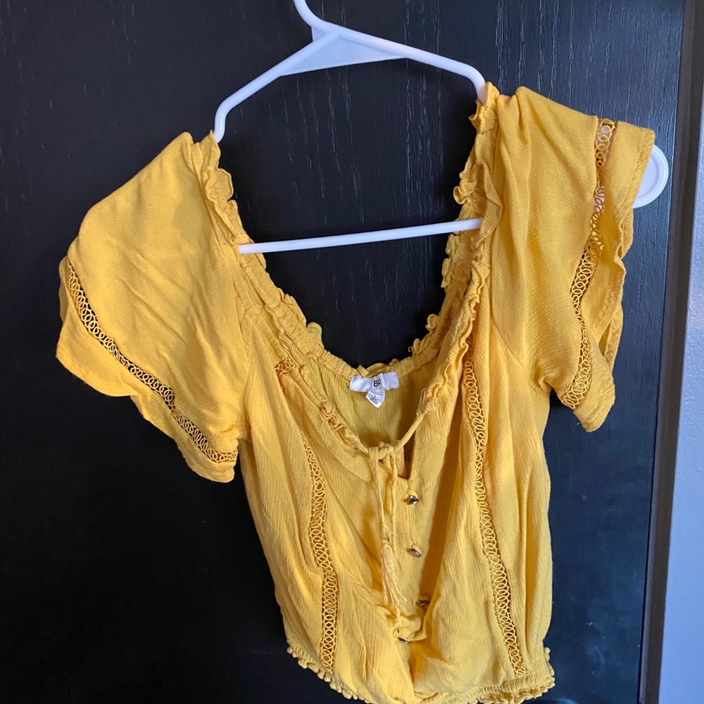 BP. Yellow puff shoulder blouse
